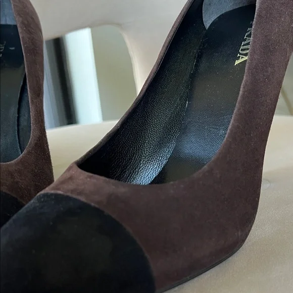 Prada Women's Black and Brown Heels
